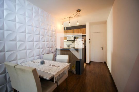 Apartamento para alugar com 2 quartos, 54m² em Vila Barao, Sorocaba