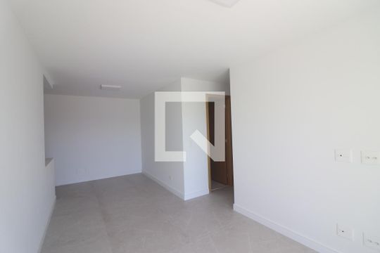 Sala de apartamento para alugar com 3 quartos, 94m² em Jardim São Paulo, São Paulo