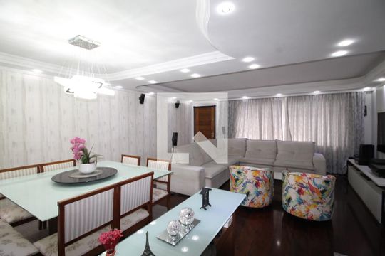 Sala   de casa à venda com 3 quartos, 250m² em Vila Ré, São Paulo