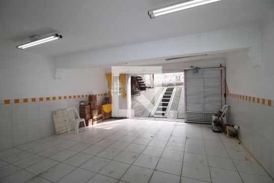 Garagem de casa à venda com 3 quartos, 250m² em Vila Ré, São Paulo