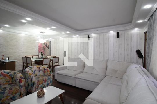 Sala   de casa à venda com 3 quartos, 250m² em Vila Ré, São Paulo