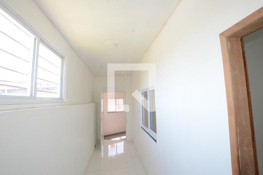 Hall de Entrada de apartamento para alugar com 1 quarto, 30m² em Vicente de Carvalho, Rio de Janeiro