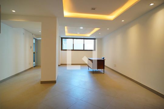 Área comum de apartamento à venda com 3 quartos, 124m² em Petrópolis, Porto Alegre