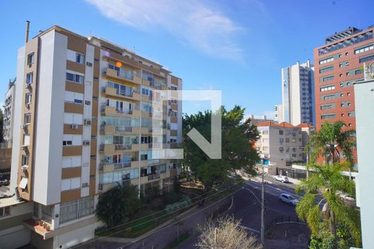 Sacada de apartamento à venda com 3 quartos, 124m² em Petrópolis, Porto Alegre