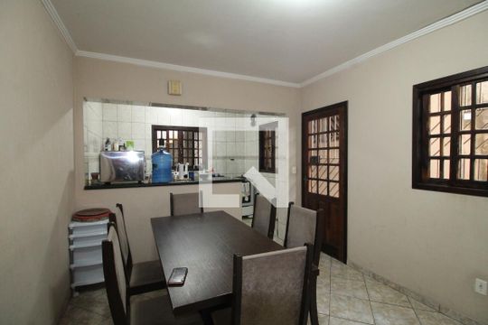 Cozinha de casa à venda com 2 quartos, 125m² em Jardim Santa Maria, São Paulo