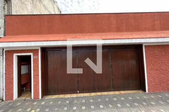 Fachada de casa à venda com 5 quartos, 500m² em Vila Campestre, São Paulo