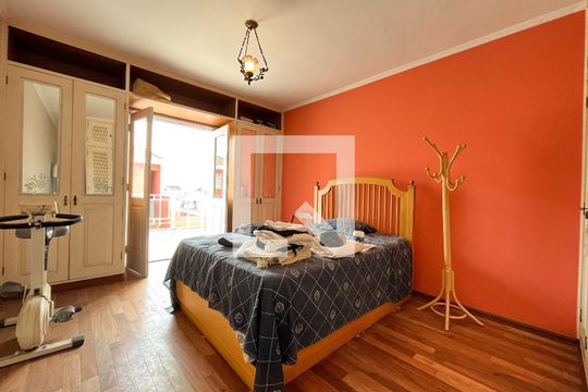 Quarto 2 de casa à venda com 5 quartos, 500m² em Vila Campestre, São Paulo