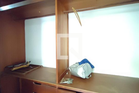 Closet da suíte de casa à venda com 4 quartos, 400m² em Jardim do Trevo, Campinas