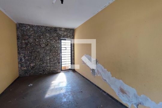 Garagem  de casa à venda com 4 quartos, 400m² em Jardim do Trevo, Campinas