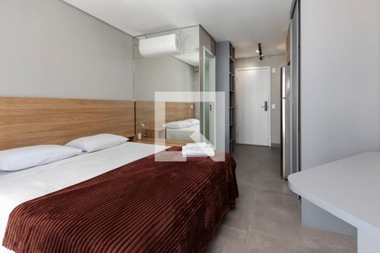 Studio de kitnet/studio para alugar com 1 quarto, 24m² em Campo Belo, São Paulo