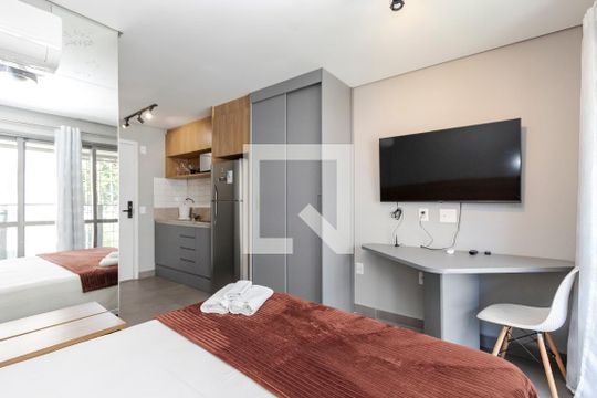 Studio de kitnet/studio para alugar com 1 quarto, 24m² em Campo Belo, São Paulo