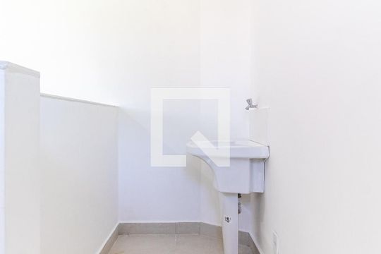 Área de Serviço de kitnet/studio para alugar com 1 quarto, 31m² em Jardim Alfredo, São Paulo
