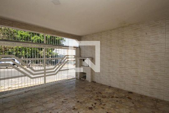 Garagem de casa à venda com 3 quartos, 280m² em Jardim Vila Formosa, São Paulo