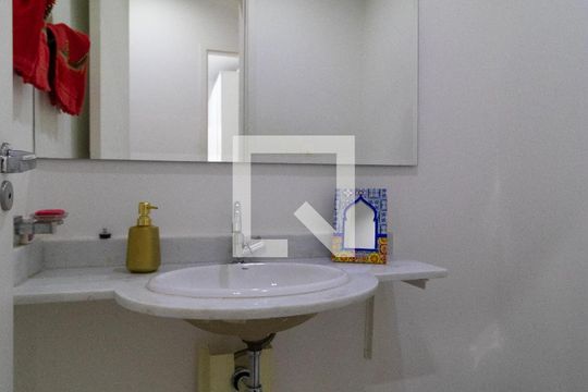 Lavabo de apartamento à venda com 3 quartos, 234m² em Vila Brandina, Campinas