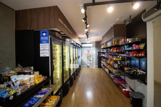 Área Comum - Mini Mercado de apartamento à venda com 3 quartos, 234m² em Vila Brandina, Campinas