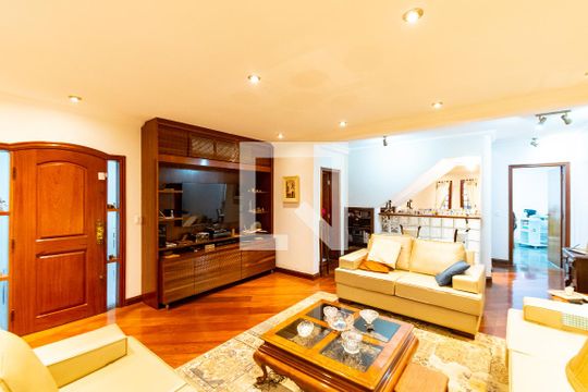 Sala de casa à venda com 4 quartos, 289m² em Cidade Vargas, São Paulo
