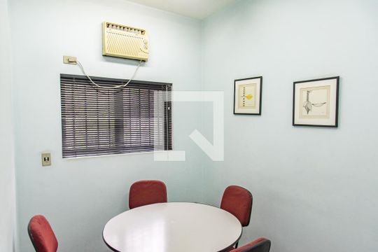 Quarto 2 de casa para alugar com 8 quartos, 240m² em Vila Mariana, São Paulo