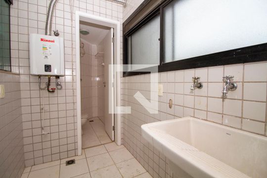 Área de Serviço de apartamento para alugar com 3 quartos, 102m² em Pinheiros, São Paulo