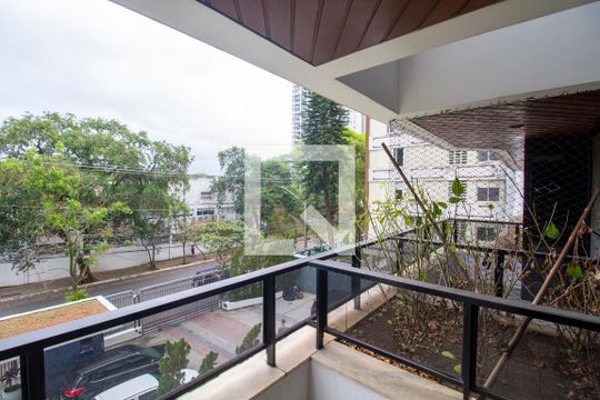 Varanda de apartamento para alugar com 3 quartos, 102m² em Pinheiros, São Paulo