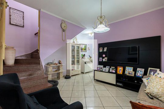 Casa à venda com 3 quartos, 198m² em Jardim Ipanema, Santo André