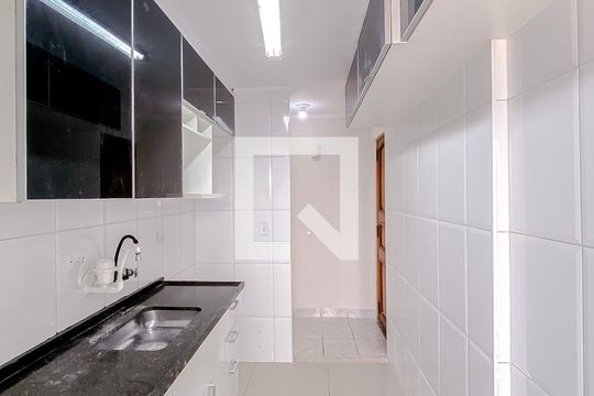 Cozinha de apartamento para alugar com 2 quartos, 61m² em Brás, São Paulo