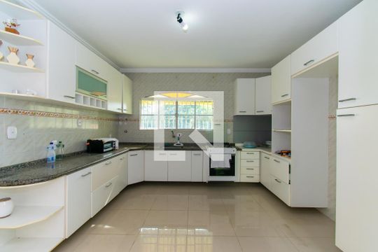 Cozinha de casa à venda com 4 quartos, 415m² em Vila Lucia, São Paulo