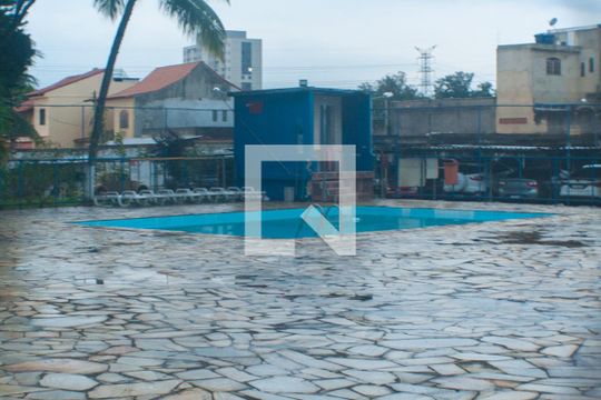 Área comum - Piscina de apartamento para alugar com 2 quartos, 65m² em Comendador Soares, Nova Iguaçu
