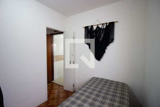Quarto 2 de casa à venda com 3 quartos, 100m² em Vila Regina, São Paulo