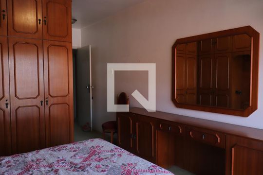 Suíte de casa à venda com 4 quartos, 240m² em Centro, São Leopoldo