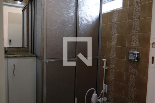 Banheiro da Suíte de casa à venda com 4 quartos, 240m² em Centro, São Leopoldo