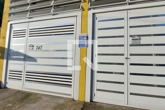 Fachada de casa à venda com 4 quartos, 460m² em Parque Novo Oratório, Santo André