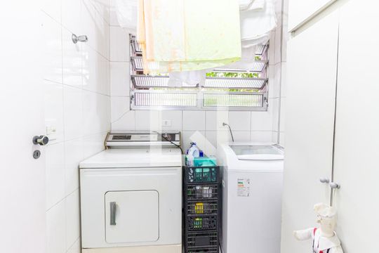 Área de Serviço de casa para alugar com 3 quartos, 352m² em Vila Prudente, São Paulo