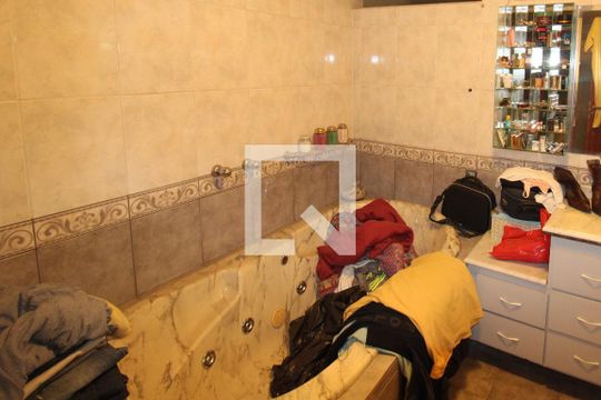 Quarto 3 - Banheiro de casa à venda com 4 quartos, 350m² em Jardim São Paulo(zona Norte), São Paulo