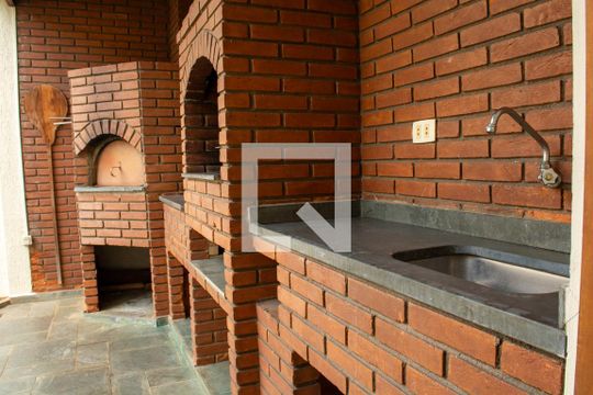 Área comum - Churrasqueira de casa para alugar com 4 quartos, 270m² em Lapa, São Paulo
