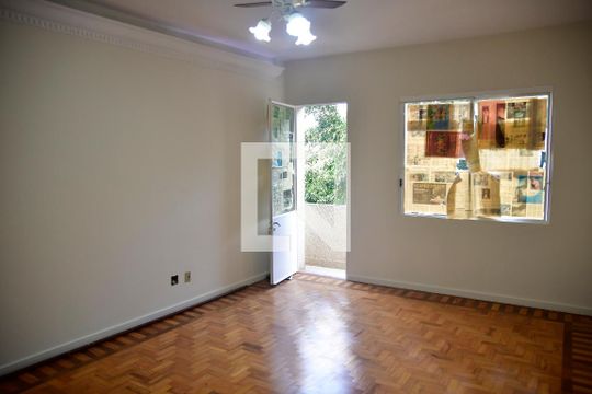 Sala de apartamento à venda com 3 quartos, 145m² em Vila Buarque, São Paulo