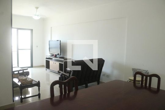 Sala de apartamento para alugar com 2 quartos, 95m² em Guilhermina, Praia Grande