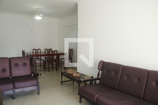 Sala de apartamento para alugar com 2 quartos, 95m² em Guilhermina, Praia Grande