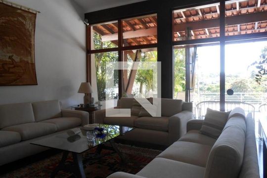 Casa à venda com 6 quartos, 592m² em Morumbi, São Paulo