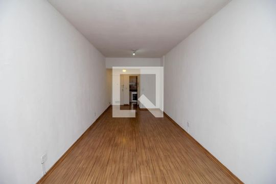 Quarto de kitnet/studio à venda com 1 quarto, 42m² em São Cristóvão, Rio de Janeiro