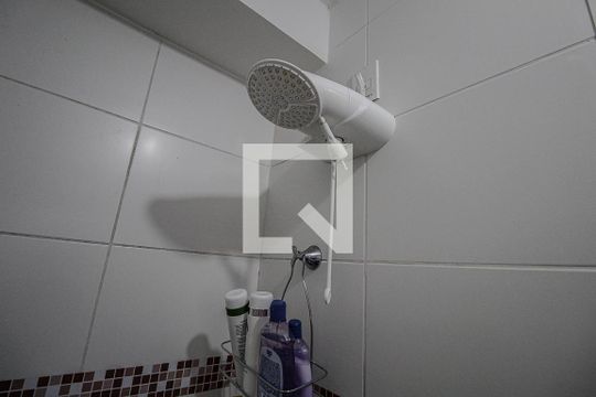 Banheiro de apartamento à venda com 2 quartos, 34m² em Cambuci, São Paulo