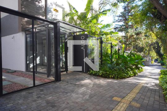 Fachada de apartamento à venda com 3 quartos, 95m² em Petrópolis, Porto Alegre