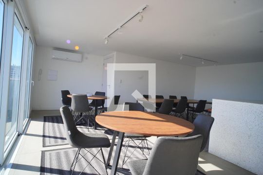 Área comum de apartamento à venda com 3 quartos, 95m² em Petrópolis, Porto Alegre