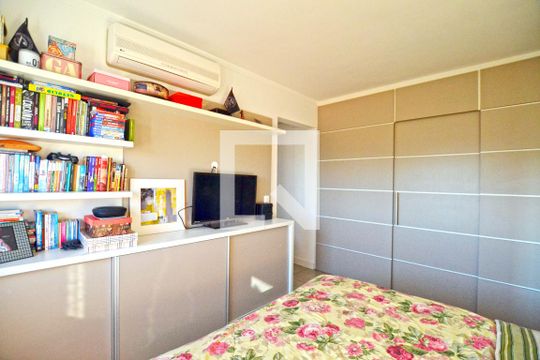 Suite 1 de apartamento à venda com 3 quartos, 106m² em Tristeza, Porto Alegre