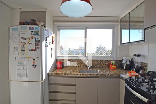 Cozinha de apartamento à venda com 3 quartos, 106m² em Tristeza, Porto Alegre