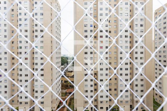 Vista de apartamento à venda com 2 quartos, 32m² em Parque Fongaro, São Paulo