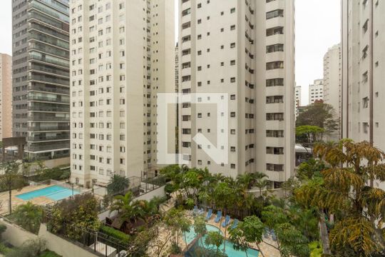 Vista de apartamento para alugar com 2 quartos, 100m² em Vila Nova Conceição, São Paulo