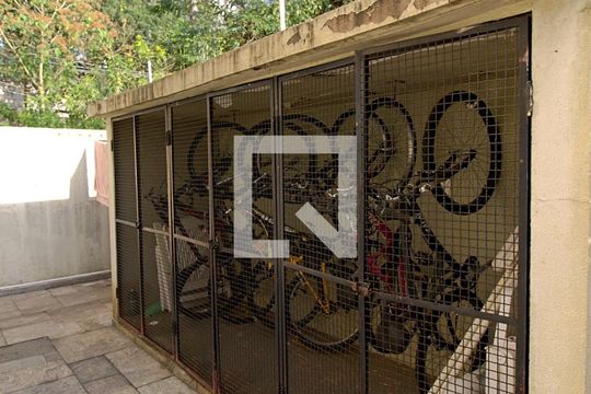 Área comum de apartamento à venda com 3 quartos, 150m² em Vila Andrade, São Paulo