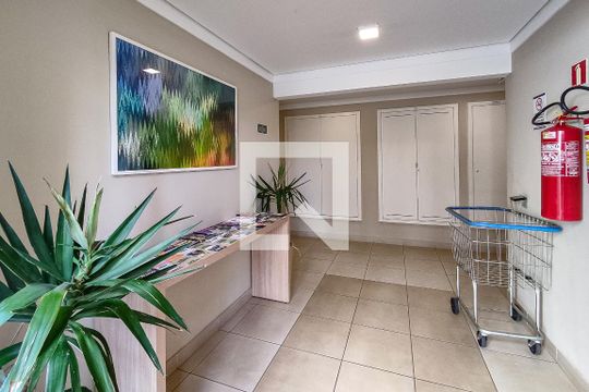 Área comum de apartamento à venda com 2 quartos, 32m² em Parque Fongaro, São Paulo