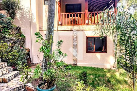 Área comum de casa de condomínio à venda com 5 quartos, 385m² em Centro, Rio Acima