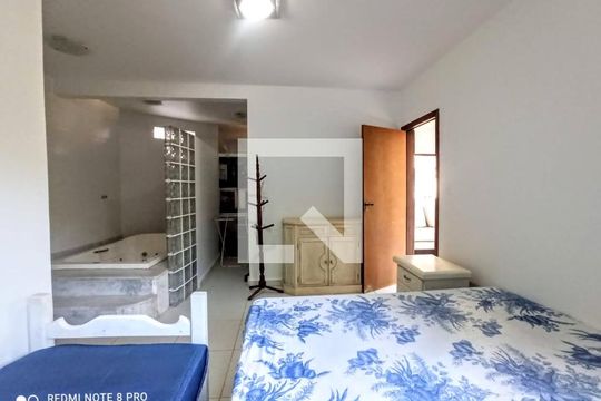 Quarto 1 de casa de condomínio à venda com 5 quartos, 385m² em Centro, Rio Acima